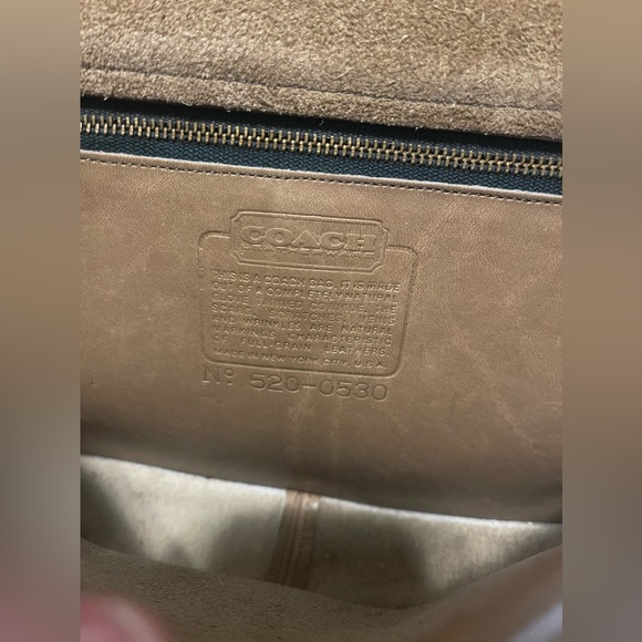 Vintage NYC crossbody - Picture 10 of 10